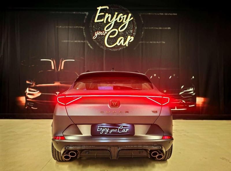 Usata Cupra Formentor VZ 390 CV (286 kW) 2022 Grigio magnetico opaco SUV