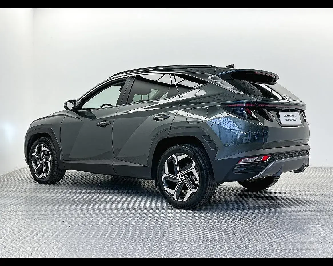 Usata Hyundai Tucson 180 CV (132 kW) 2021 Amazon grey SUV