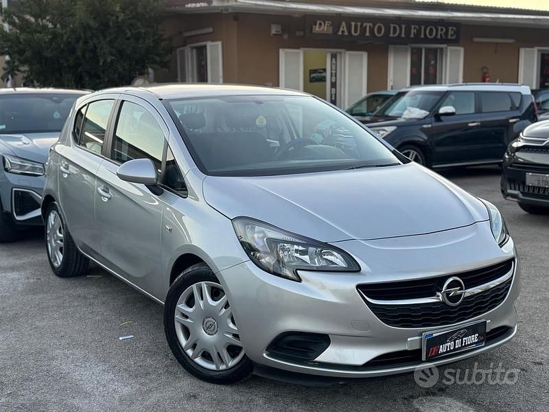 Usata Opel Corsa Cosmo 95 CV (69 kW) 2017 Grigio Utilitaria