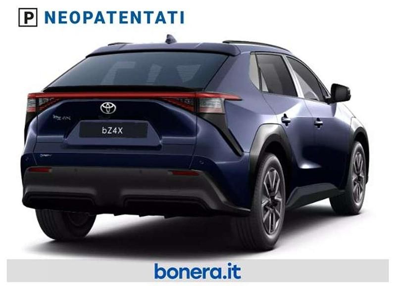 Nuova Toyota bZ4X 122 kW (167 CV) 2026 Deep blue met SUV