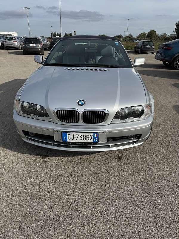 Usata BMW 320 Cabriolet Efficient Dynamics 170 CV (125 kW) 2001 Cabrio