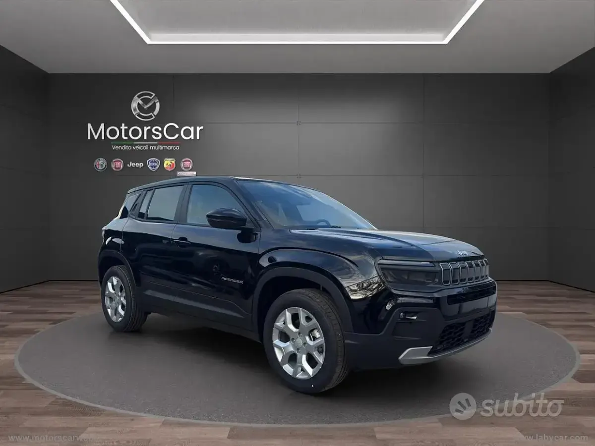 Nuova Jeep Avenger Altitude 100 CV (73 kW) 2026 Nero SUV