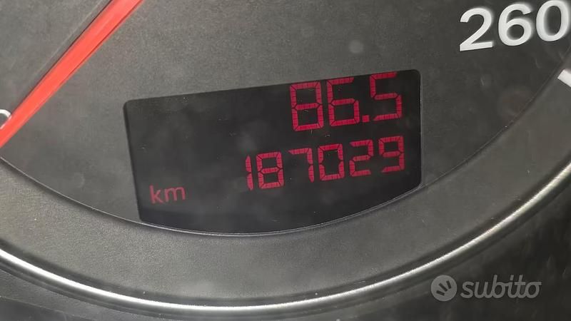 Usata Audi A3 Ambiente 102 CV (75 kW) 2008 Grigio Utilitaria