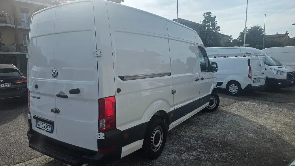 Usata VW e-Crafter 100 kW (136 CV) 2022 Bianco / pastello Furgone