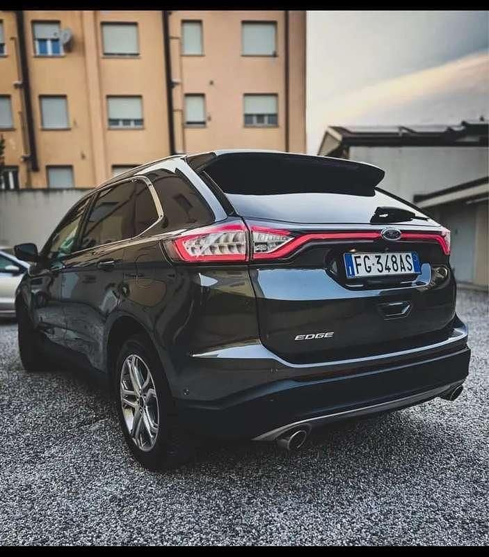 Usata Ford Edge Titanium S 209 CV (153 kW) 2016 SUV