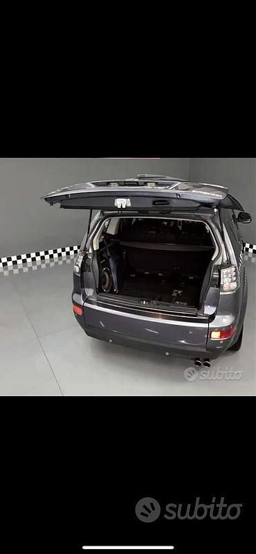 Usata Mitsubishi Outlander Instyle 156 CV (114 kW) 2008 SUV