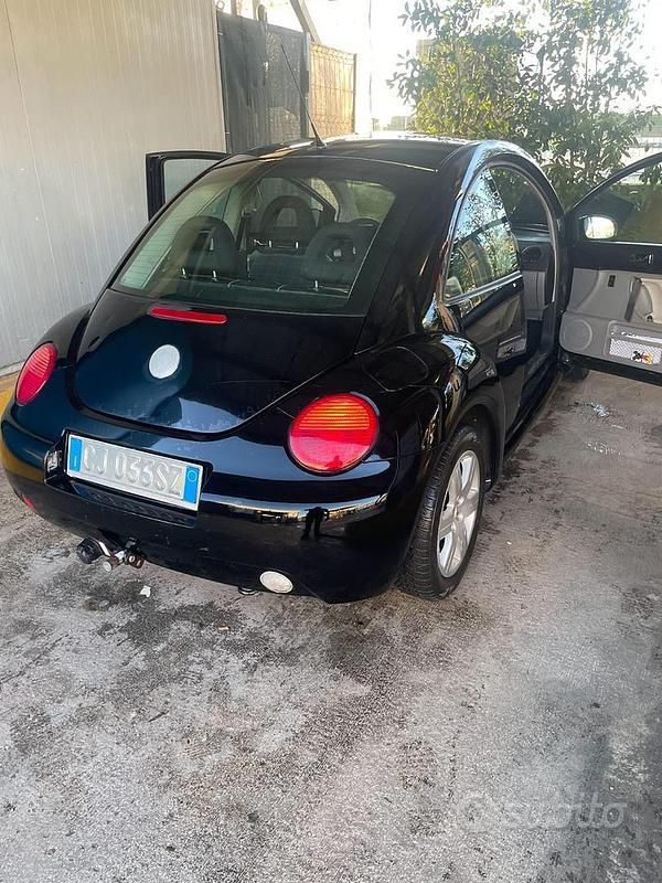 Usata VW New Beetle 2003 Utilitaria