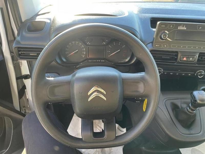 Usata Citroën Berlingo 131 CV (96 kW) 2023 Bianco Monovolume