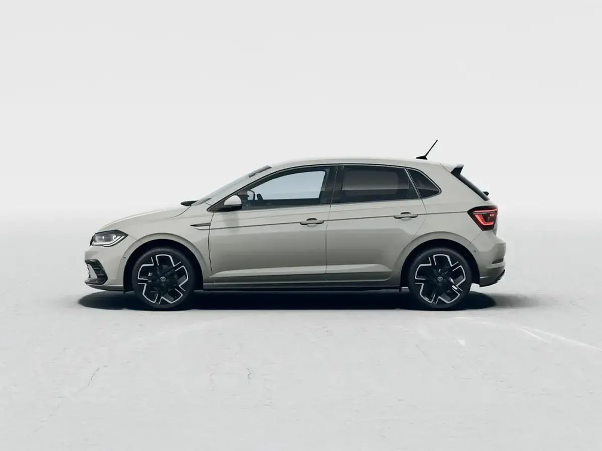 Nuova VW Polo R-line Plus 95 CV (69 kW) 2026 Grigio Utilitaria