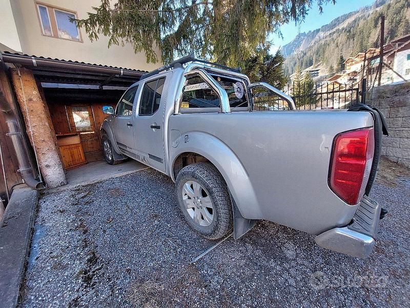 Usata Nissan Navara 2007 Grigio Pick-up