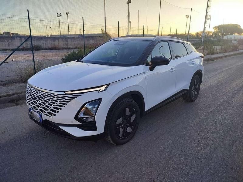 Usata Omoda 5 147 CV (108 kW) 2025 Bianco SUV