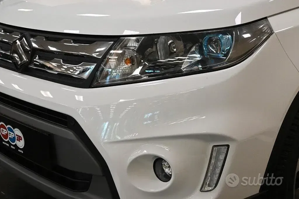 Usata Suzuki Vitara 120 CV (88 kW) 2017 Bianco SUV