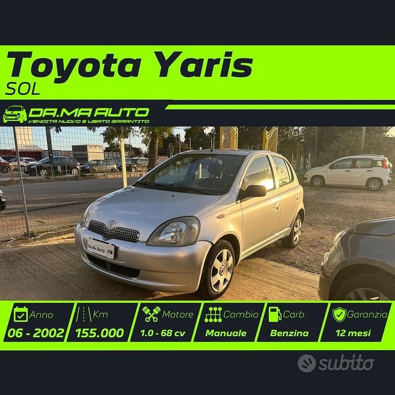 Usata Toyota Yaris Sol 67 CV (49 kW) 2002 Grigio Berlina