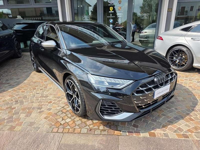 Usata Audi S3 Ambiente 333 CV (244 kW) 2025 Nero Berlina