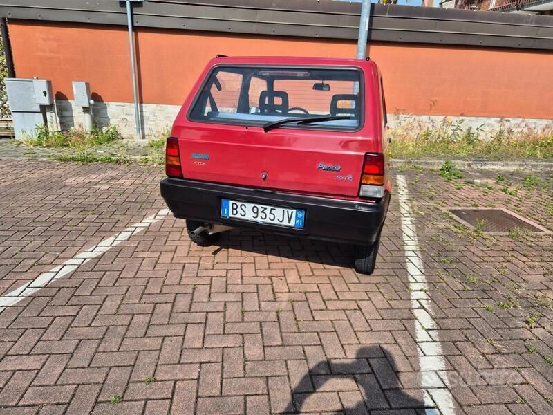 Usata Fiat Panda 45 CV (33 kW) 2001 Rosso Utilitaria