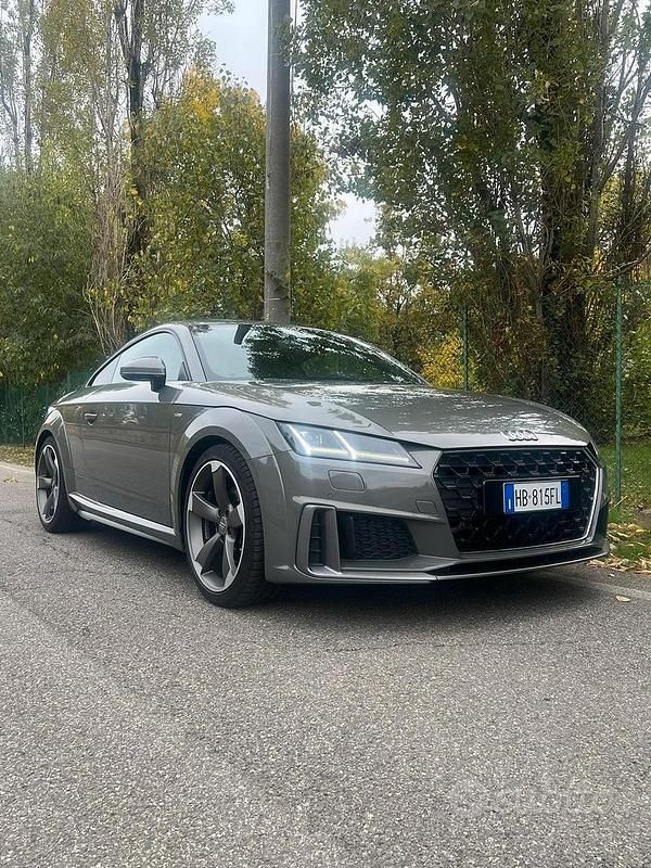 Usata Audi TT S-Line 2021 Grigio Coupé