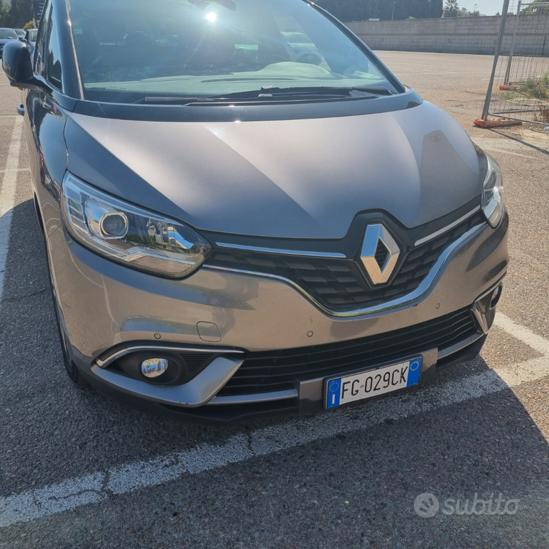 Usato 2016 Renault Scénic IV 1.5 Diesel 110 CV (14.000 €)