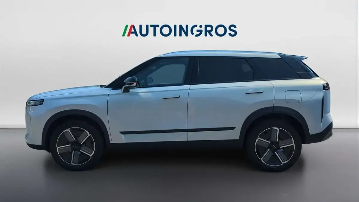 Nuova Jaecoo 7 147 CV (108 kW) 2026 Moonlight silver SUV