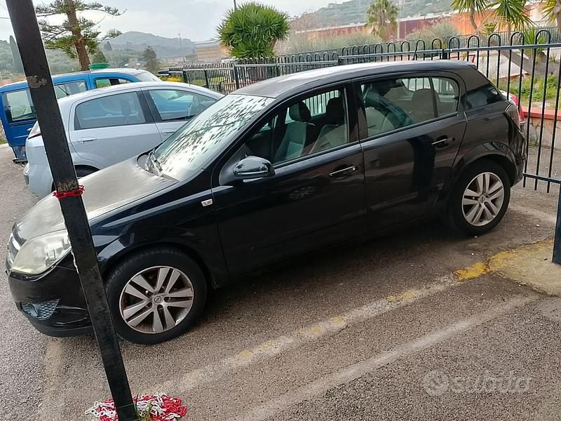 Usata Opel Astra 2007 Utilitaria