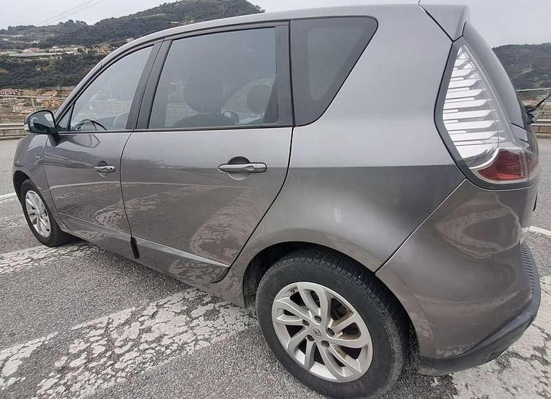 Brugt Renault Scénic III LIMITED 110 HK (80 kW) 2016 MPV