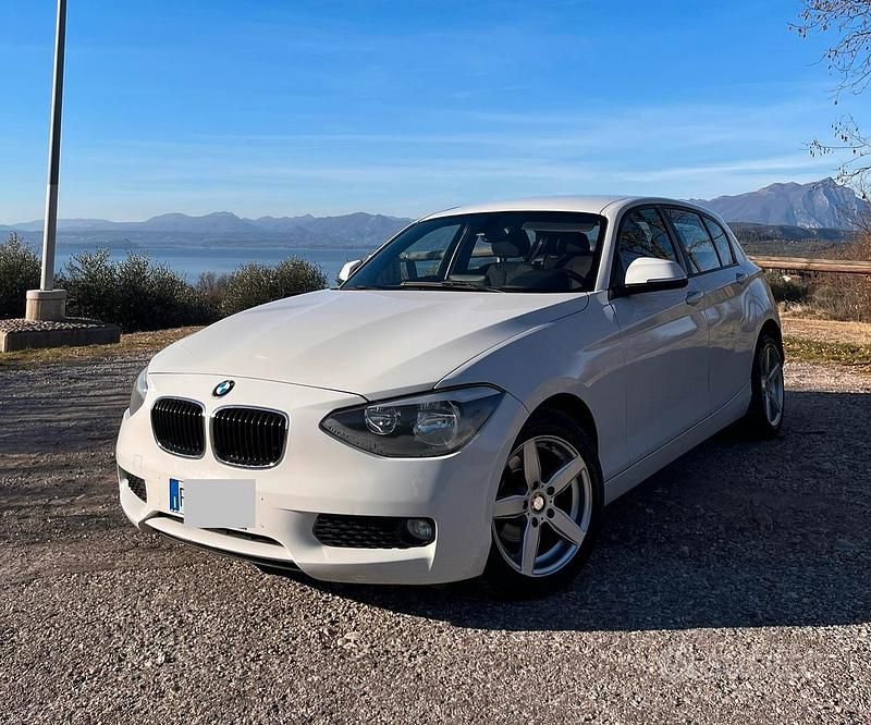 Usata BMW 116 116 CV (85 kW) 2011 Bianco Utilitaria