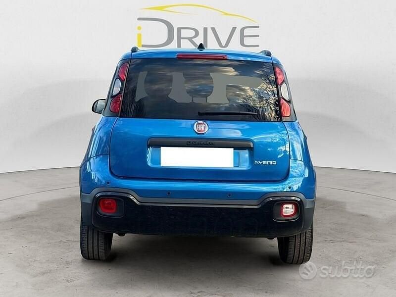 Nuova Fiat Panda Cross Cross 69 CV (50 kW) 2025 Blu Utilitaria