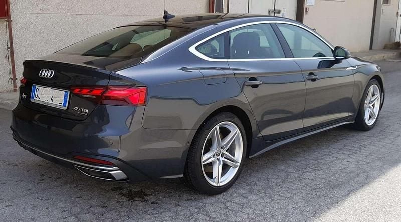 Usata Audi A5 Sportback Advanced 231 CV (169 kW) 2020 Grigio Utilitaria