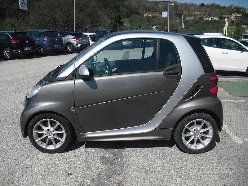 Usata Smart ForTwo Coupé Passion 54 CV (39 kW) 2013 Marrone Coupé