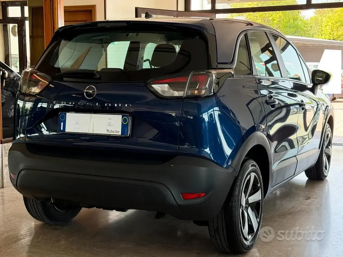 Usata Opel Crossland Edition 110 CV (80 kW) 2022 Bluazzurro SUV