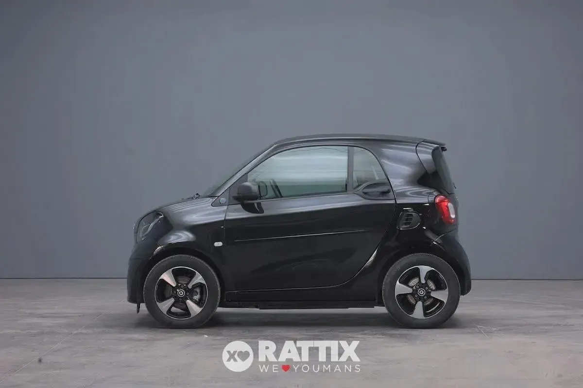 Usata Smart ForTwo Electric Drive Passion 40 kW (55 CV) 2023 Nero