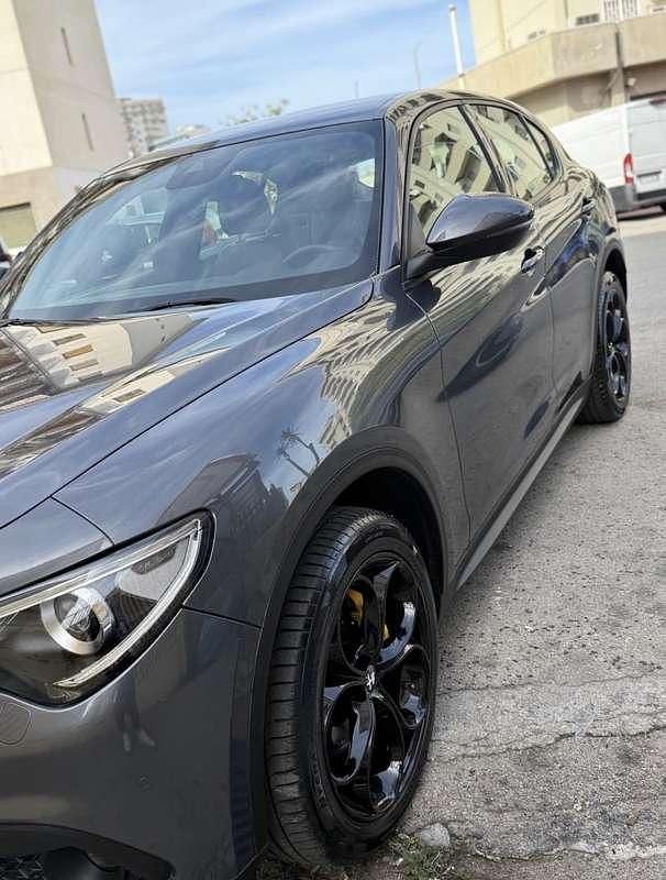 Usata Alfa Romeo Stelvio Business 209 CV (153 kW) 2017 SUV