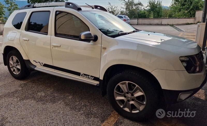 Usata Dacia Duster 110 CV (80 kW) 2017 Bianco SUV
