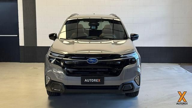 Usata Subaru Forester Premium 136 CV (100 kW) 2024 Grigio medio SUV