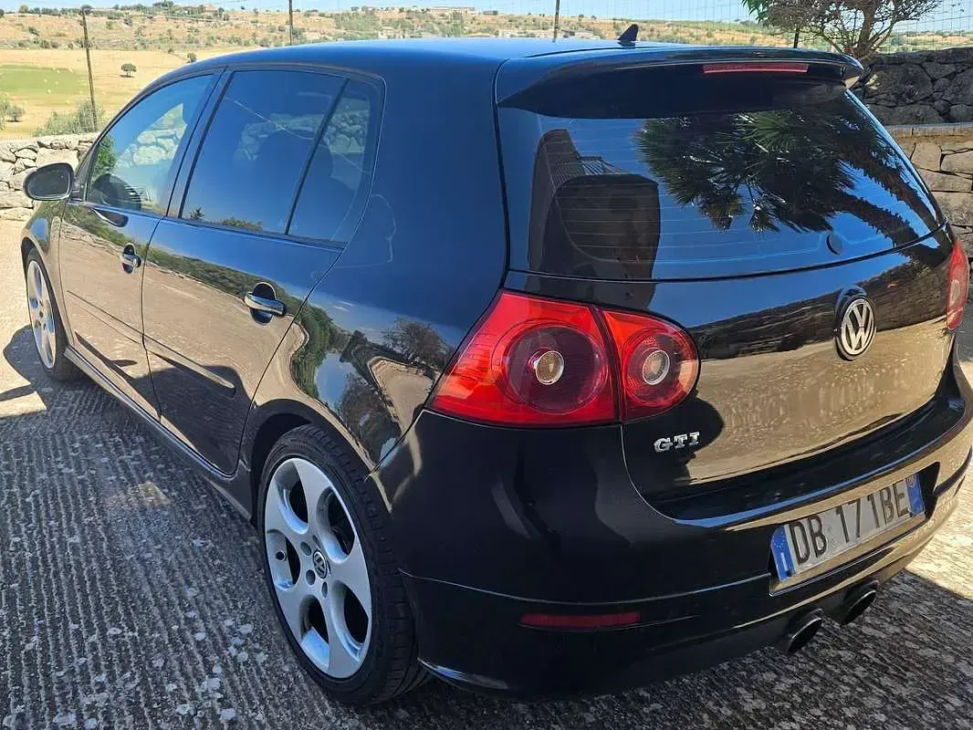 Usata VW Golf IV GTI 200 CV (147 kW) 2006 Nero Berlina