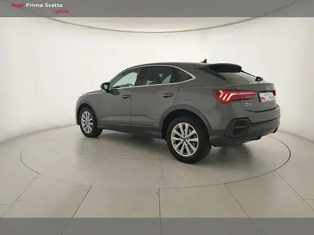 Usata Audi Q3 Sportback Business Plus 150 CV (110 kW) 2022 Grigio chronos metallizzato SUV