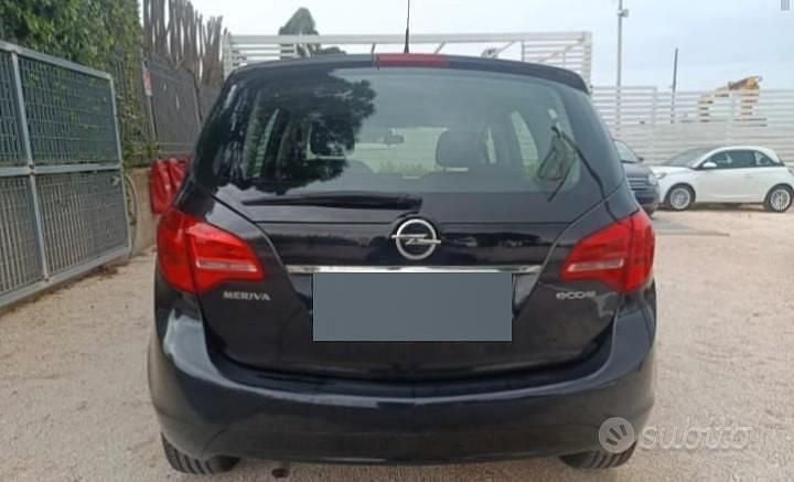 Usata Opel Meriva 120 CV (88 kW) 2016 Nero Monovolume