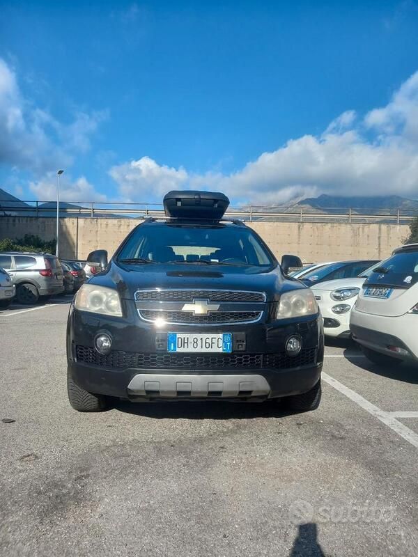 Nero Usata 2007 Chevrolet Captiva SUV | 3499 € (Ottimo prezzo) - Immagine 1/4
