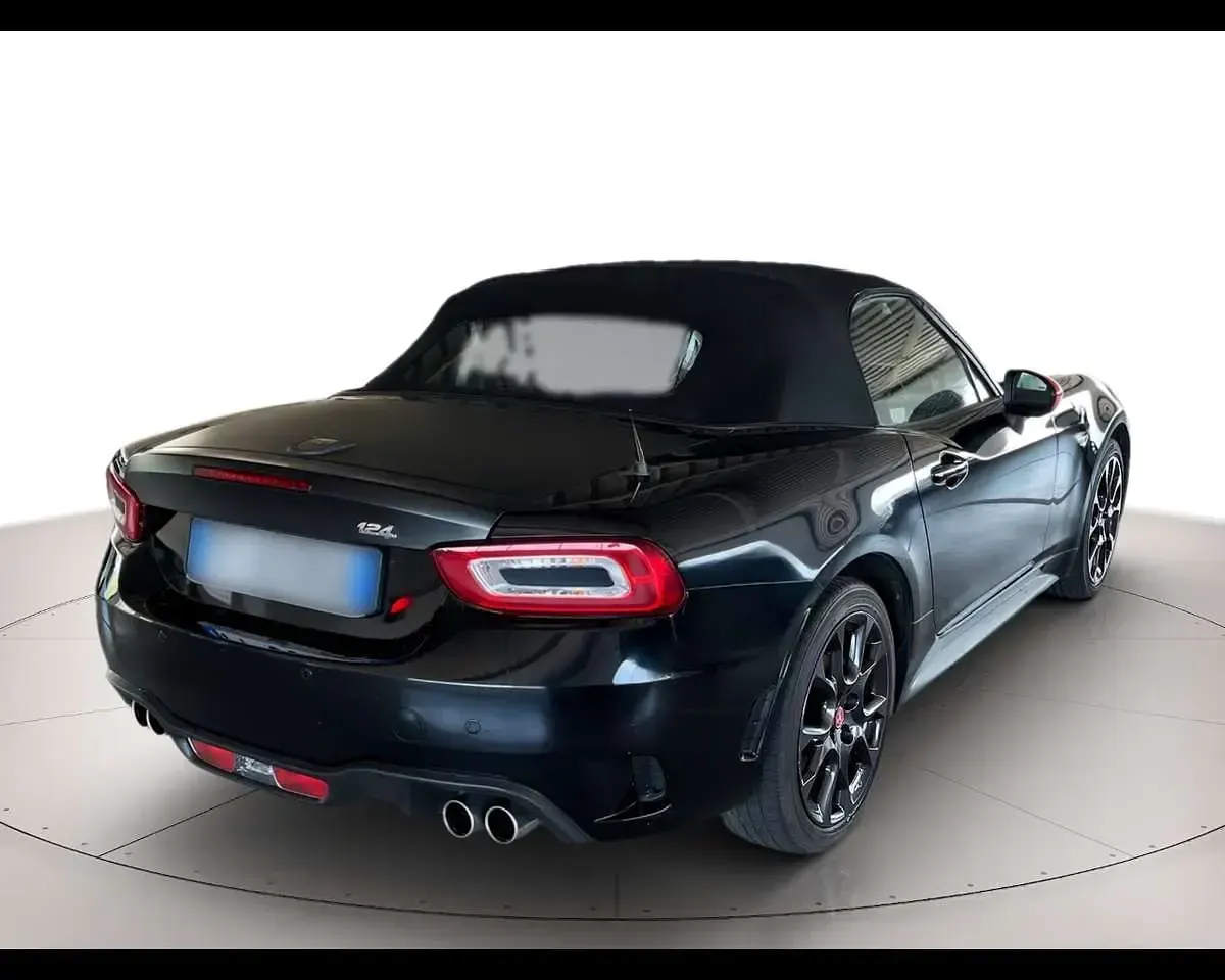 Usata Abarth 124 Spider Turismo 170 CV (125 kW) 2016 Nero Cabrio