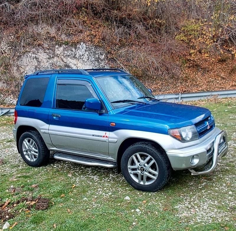 Usata Mitsubishi Pajero Comfort Edition 120 CV (88 kW) 2000 Blu SUV