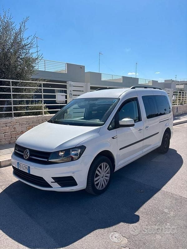 Usata VW Caddy 2015 Bianco Monovolume
