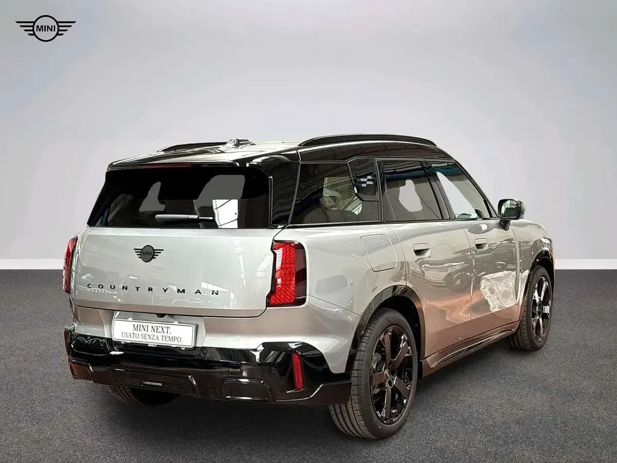 Usata Mini John Cooper Works Countryman 150 kW (204 CV) 2026 Grigio SUV