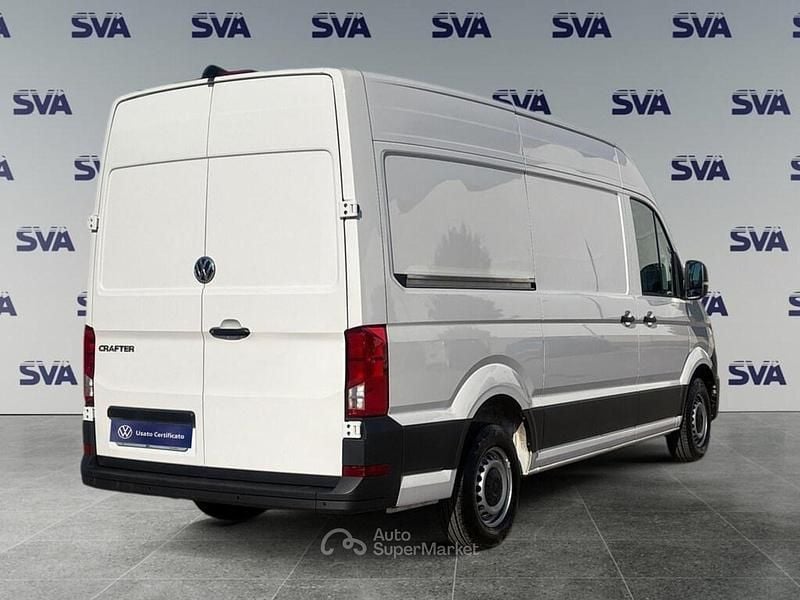 Usata VW Crafter Business 140 CV (102 kW) 2024 Bianco candy Furgone