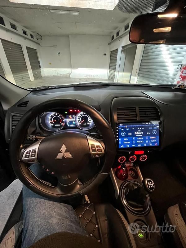 Begagnad Mitsubishi ASX Intense 117 HK (86 kW) 2012 Svart SUV