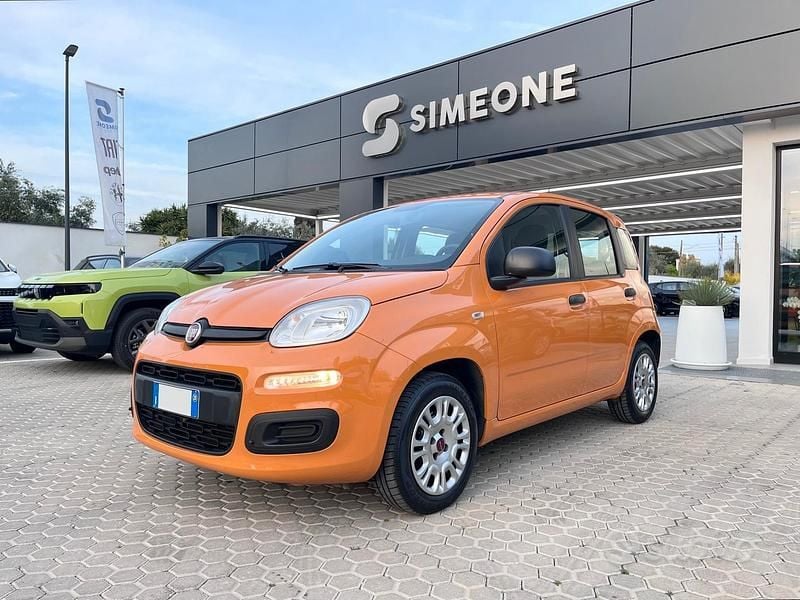 Usata Fiat Panda Easy 69 CV (50 kW) 2020 Arancione Utilitaria
