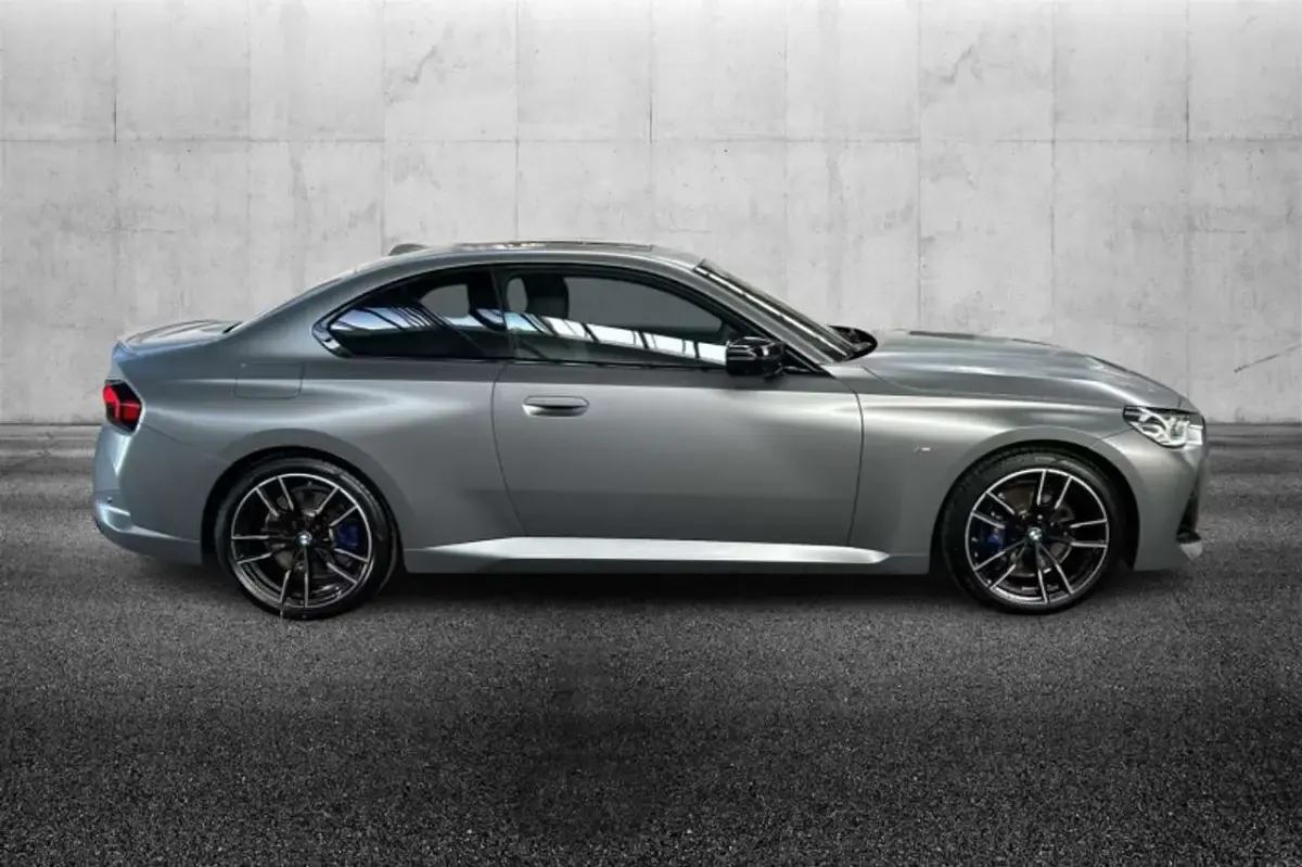 Usata BMW M240 374 CV (275 kW) 2025 Grigio Coupé