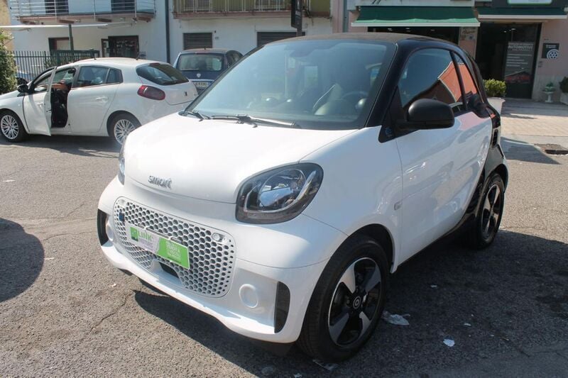 Usata Smart ForTwo Coupé Passion 60 kW (82 CV) 2022 Bianco Utilitaria