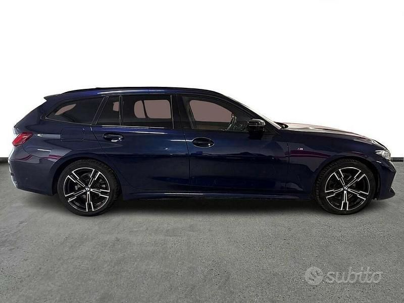 Usata BMW 320e M Sport 2023 Blu Station wagon