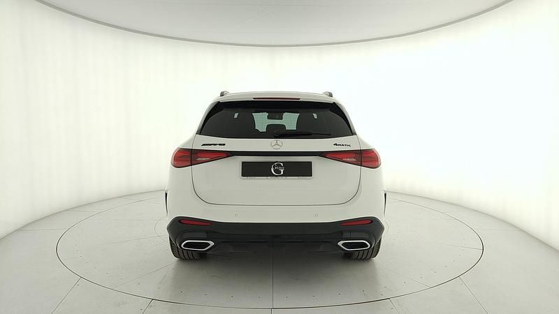 Usata Mercedes GLC220 AMG Line Premium Plus 197 CV (144 kW) 2023 Bianco polare SUV