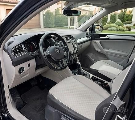 Usata VW Tiguan Business 150 CV (110 kW) 2016 Nero SUV