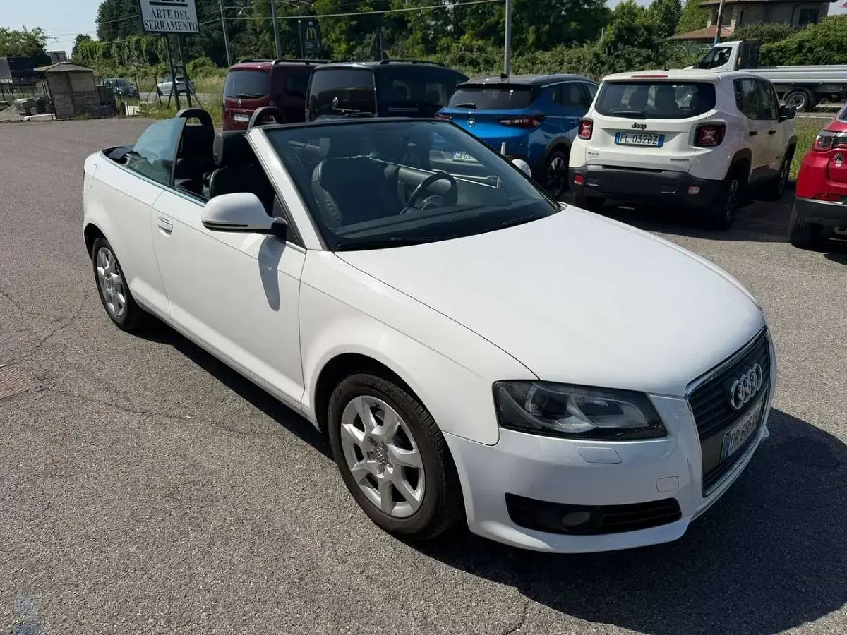 Usata Audi A3 Cabriolet Attraction 140 CV (102 kW) 2008 Bianco Cabrio